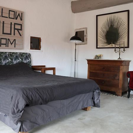 Grand Loft De Charme, Place Du Village A Thuir Exterior foto