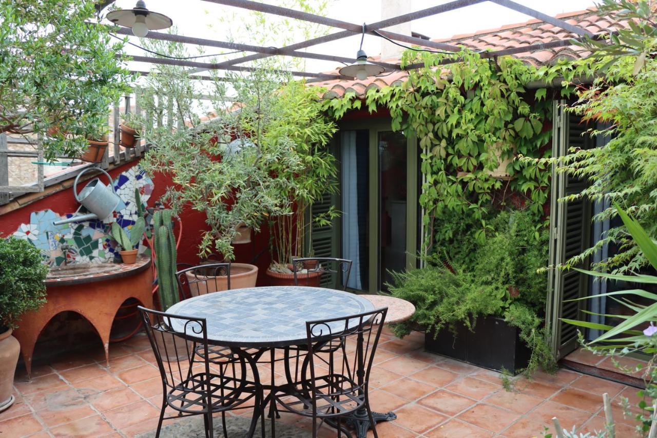 Grand Loft De Charme, Place Du Village A Thuir Exterior foto